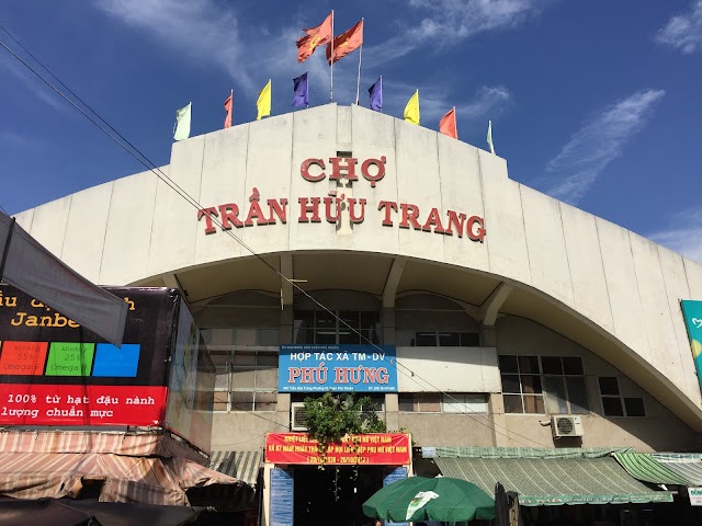 Chợ Trần Hữu Trang – Phú Nhuận